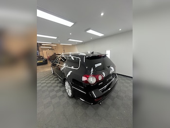 Used Volkswagen Passat 2009 for sale - 77523080: Photo