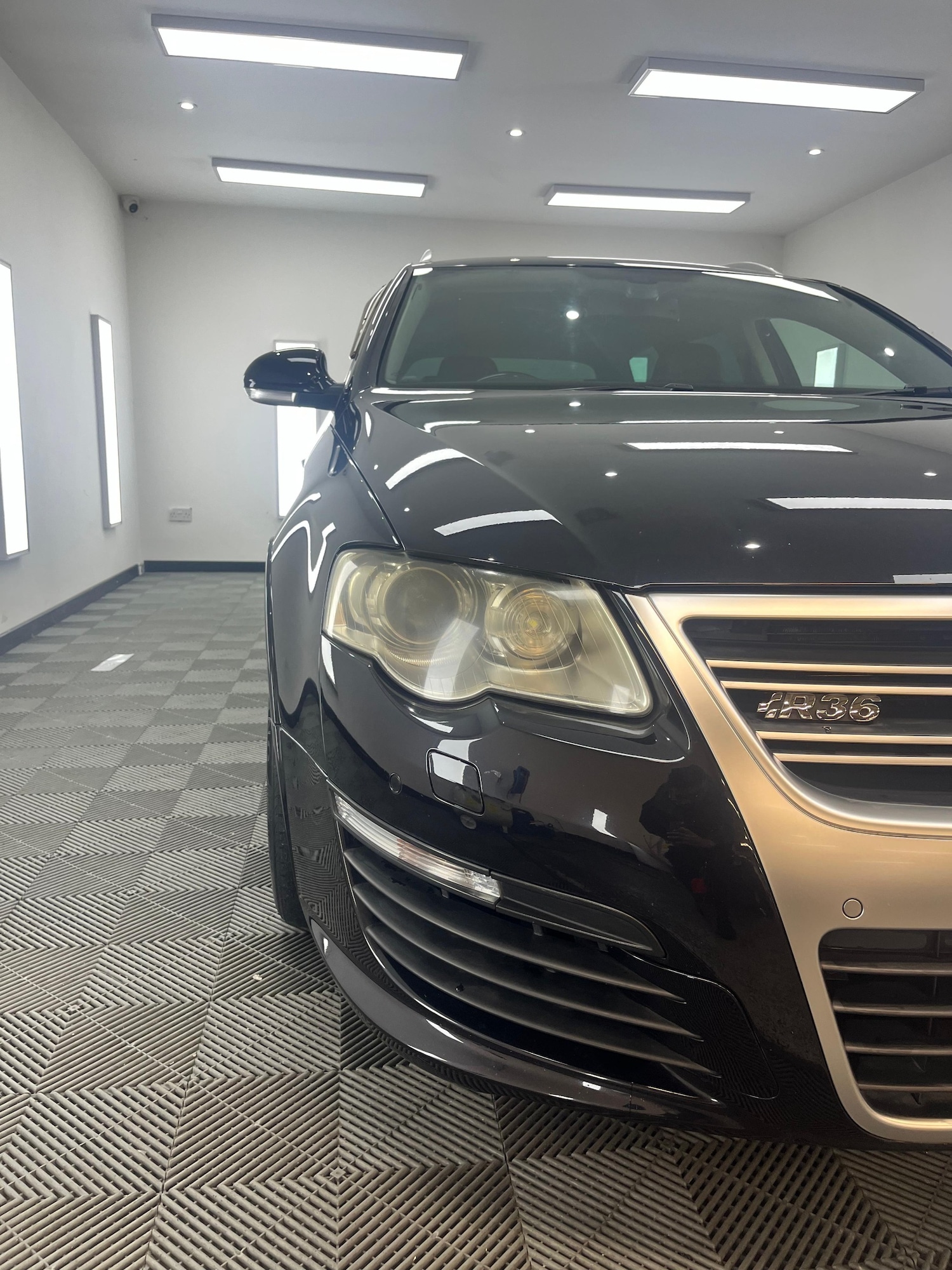 Used Volkswagen Passat 2009 for sale - 77523080: Photo 6