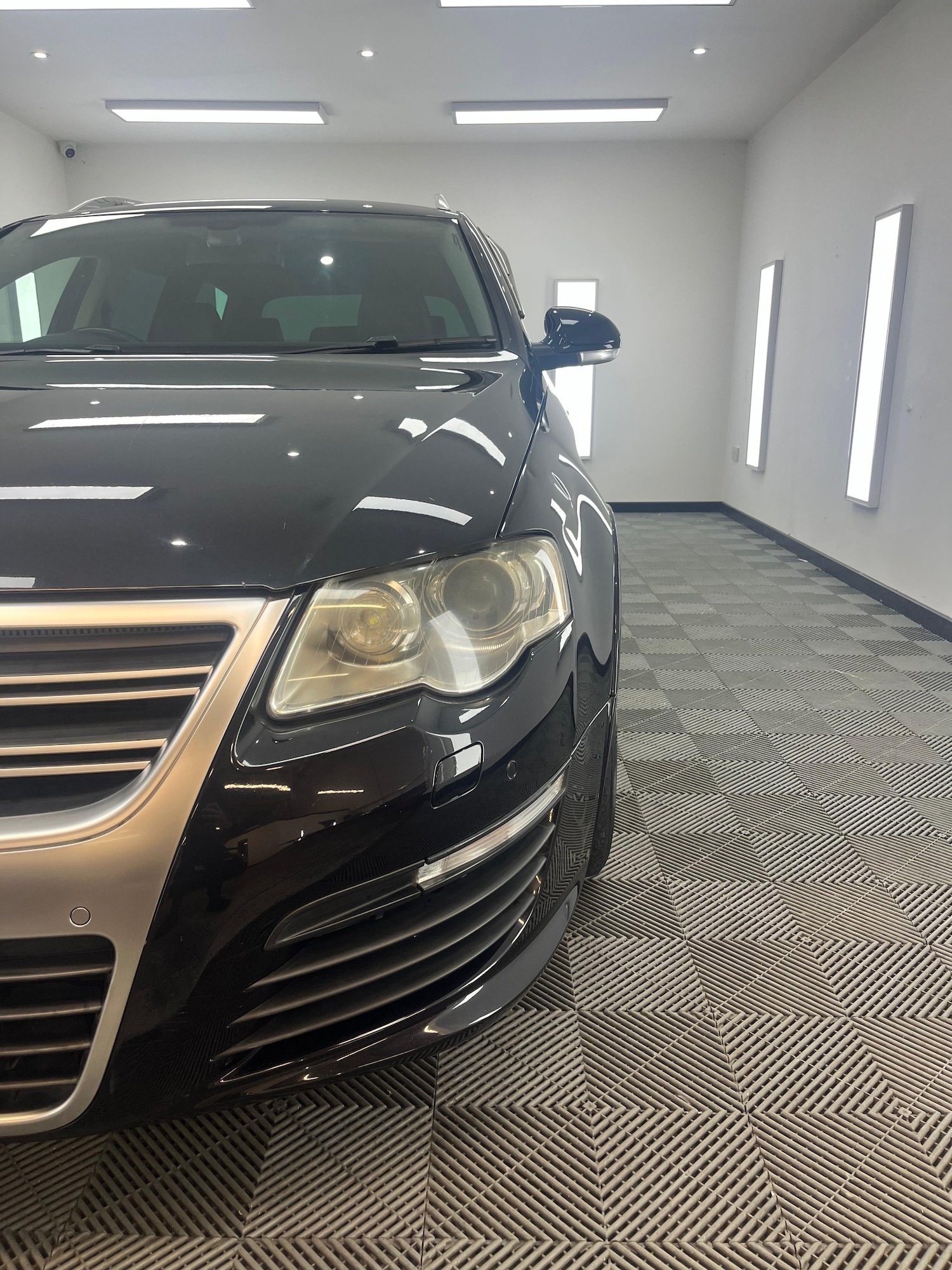 Used Volkswagen Passat 2009 for sale - 77523080: Photo 9