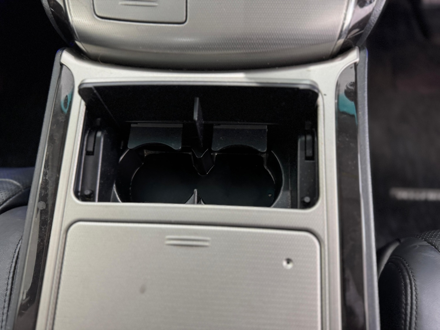 Used Toyota Estima 2026 for sale - 77632690: Photo 21