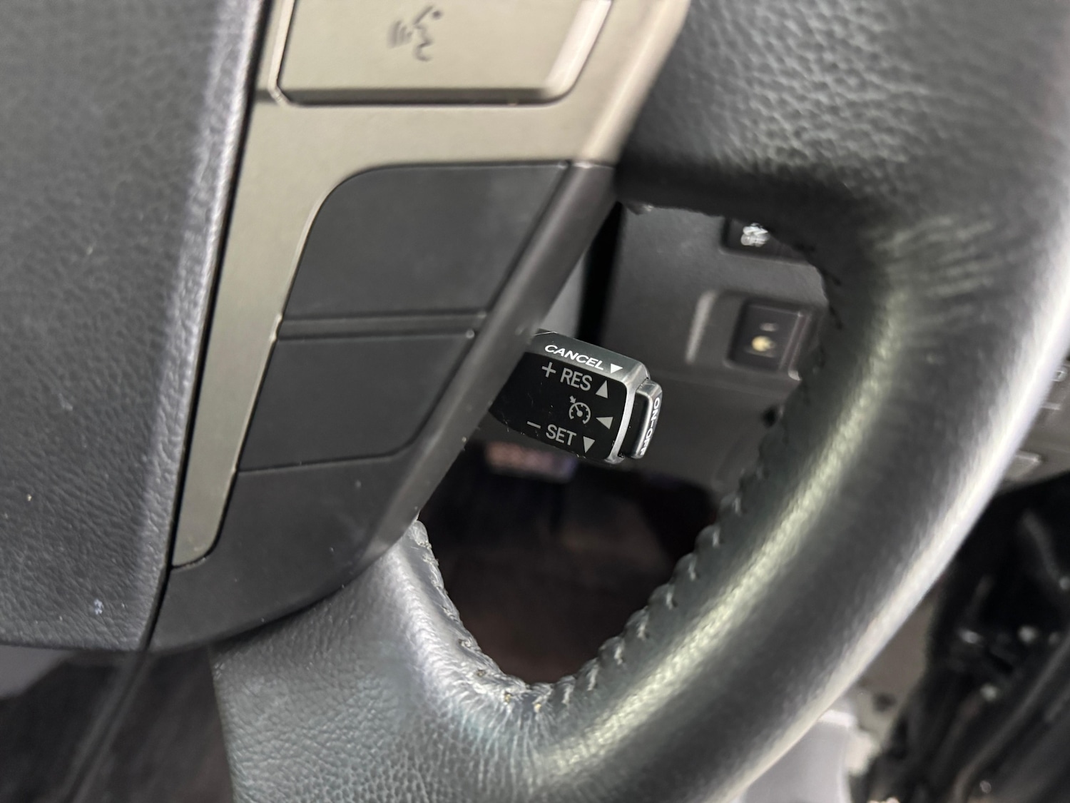 Used Toyota Estima 2026 for sale - 77632690: Photo 26