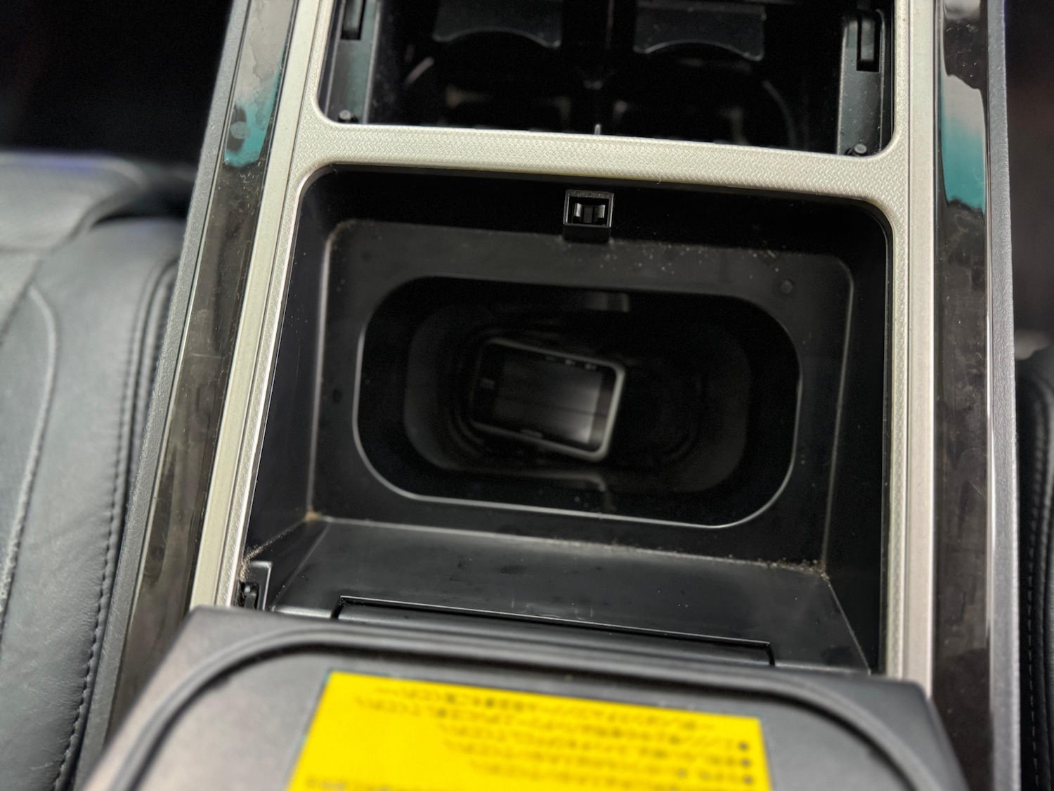 Used Toyota Estima 2026 for sale - 77632690: Photo 28