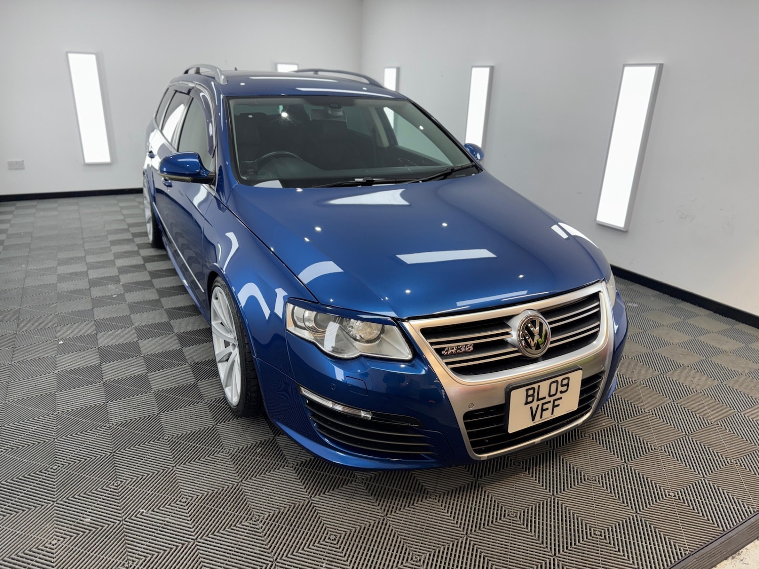 Used Volkswagen Passat 2026 for sale - 77717833: Photo 2