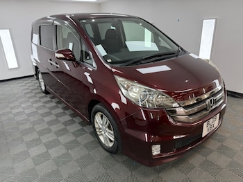 Used Honda Stepwagon  for sale - 75338369: Photo