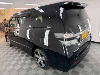 Used Toyota Vellfire  for sale - 73802940: Photo