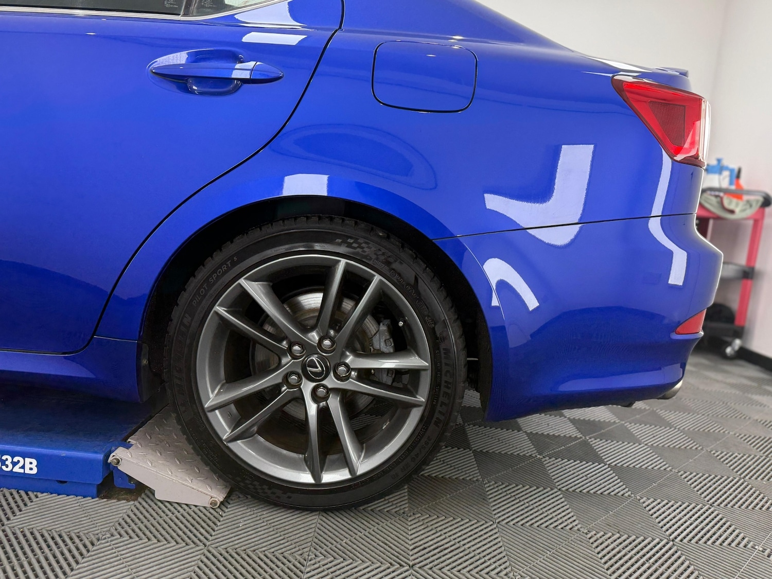 Used Lexus IS F 2025 for sale - 76542990: Photo 8