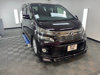 Used Toyota Vellfire 2014 for sale - 77186403: Photo