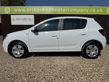 Used Dacia Sandero 2019 for sale - 79266826: Photo