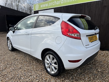 Used Ford Fiesta 2010 for sale - 77225203: Photo
