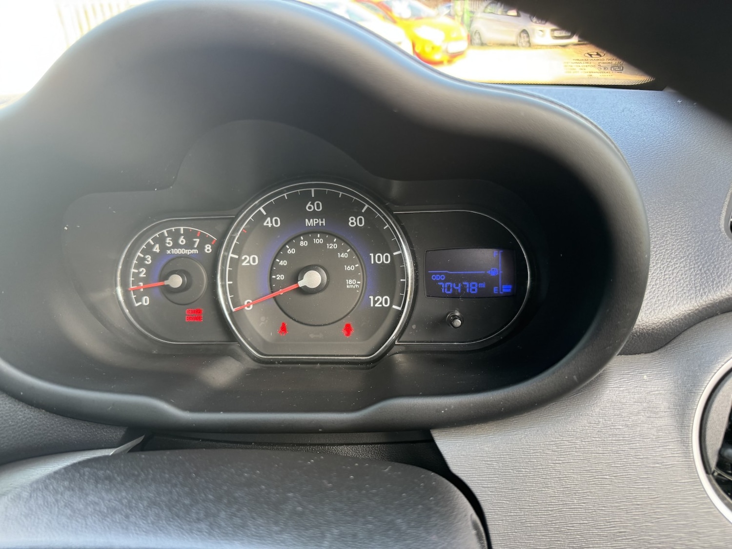 Used Hyundai i10 2013 for sale - 76482998: Photo 20