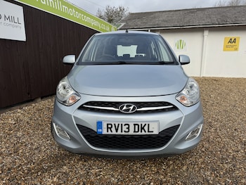 Used Hyundai i10 2013 for sale - 76482998: Photo