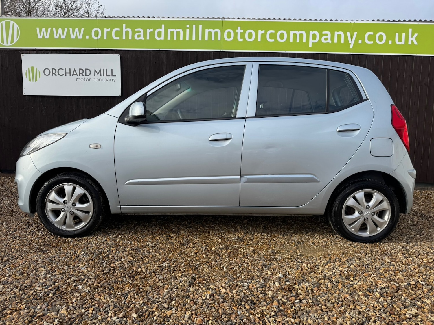 Used Hyundai i10 2013 for sale - 76482998: Photo 3