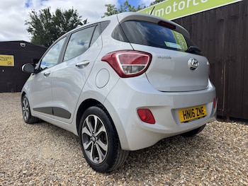 Used Hyundai i10 2016 for sale - 79060102: Photo