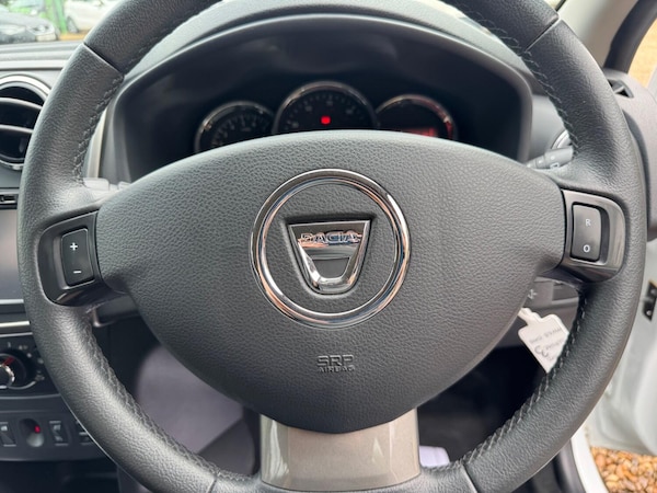 Used Dacia Sandero Stepway 2015 for sale - 75718274: Photo 16