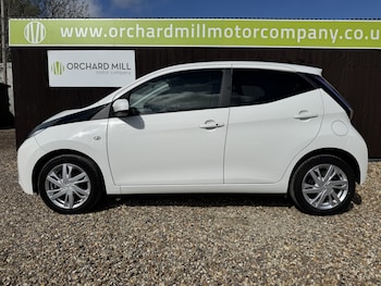 Used Toyota AYGO 2015 for sale - 78213466: Photo