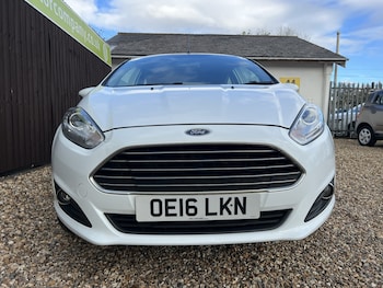 Used Ford Fiesta 2016 for sale - 76430902: Photo