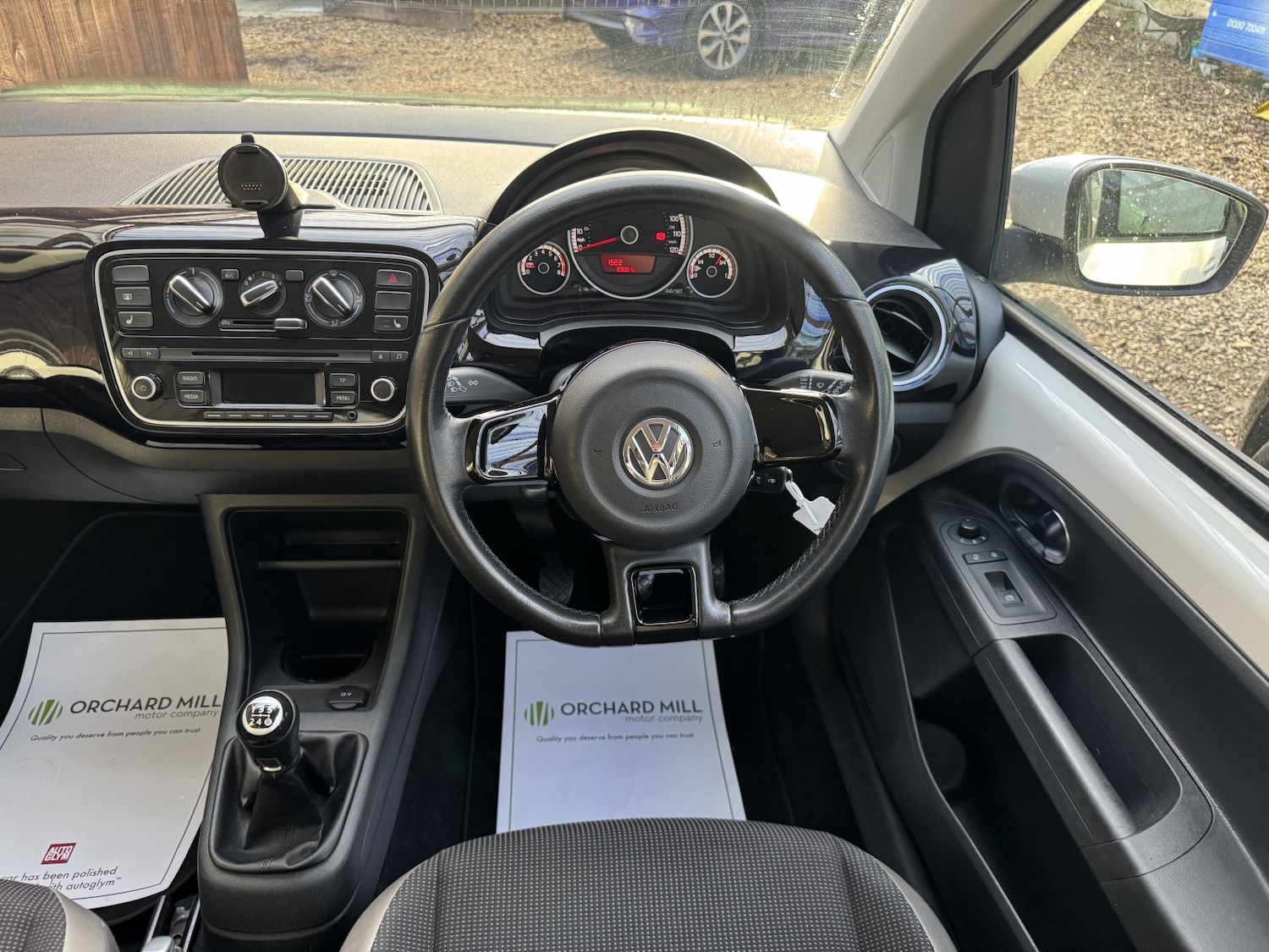 Used Volkswagen up! 2013 for sale - 76687171: Photo 12