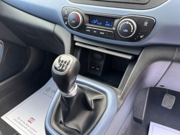 Used Hyundai i10 2015 for sale - 75718264: Photo 11