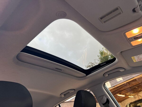 Used Hyundai i10 2015 for sale - 75718264: Photo 12