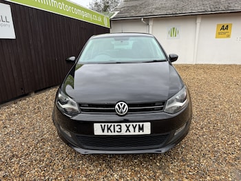 Used Volkswagen Polo 2013 for sale - 76547869: Photo