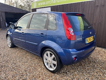 Used Ford Fiesta 2008 for sale - 76412253: Photo