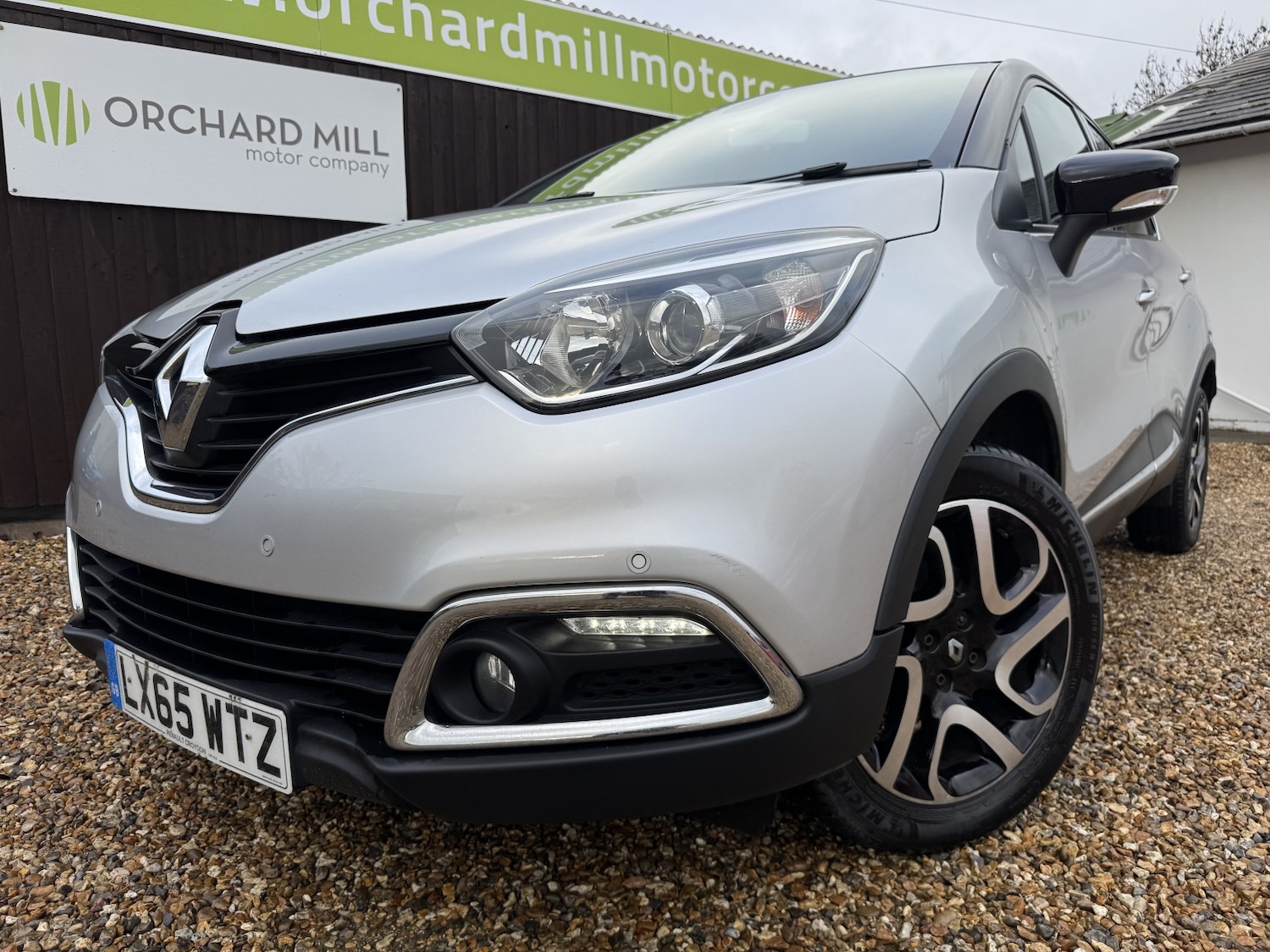 Used Renault Captur 2015 for sale - 76631456: Photo 1