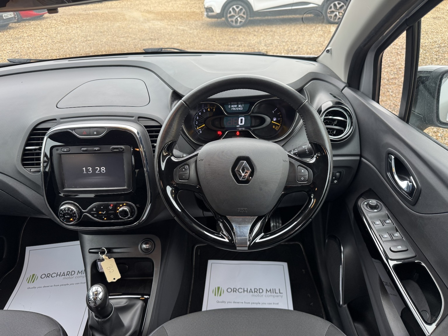 Used Renault Captur 2015 for sale - 76631456: Photo 14