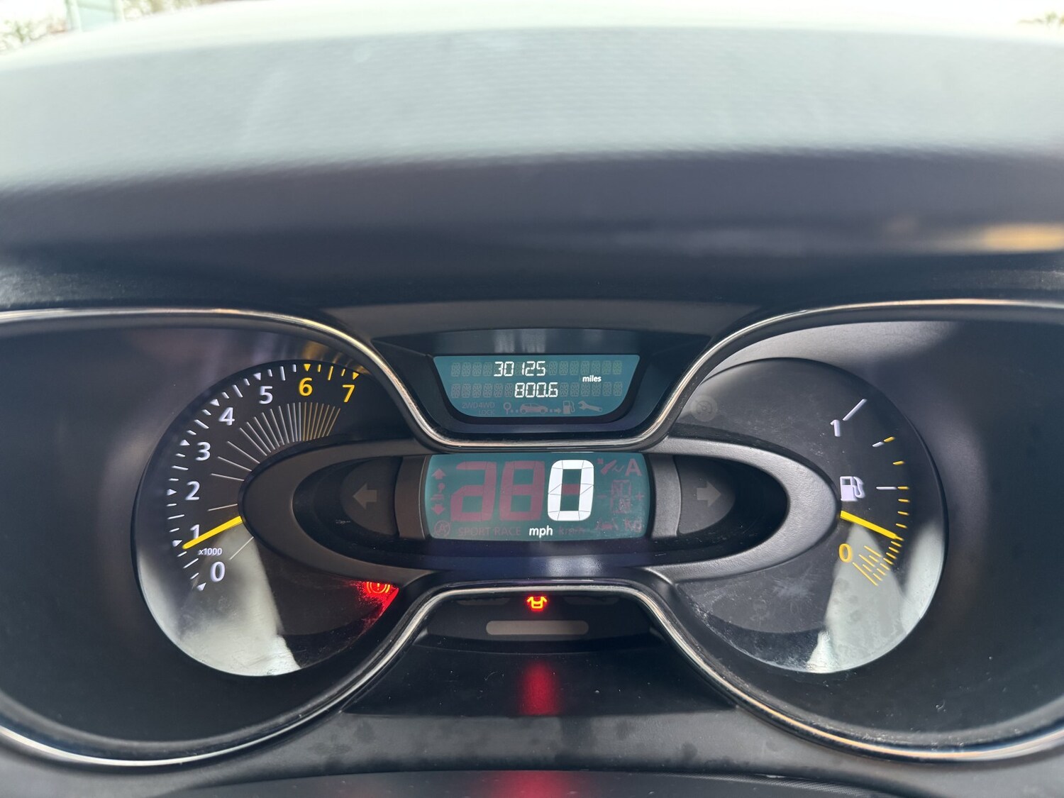 Used Renault Captur 2015 for sale - 76631456: Photo 21