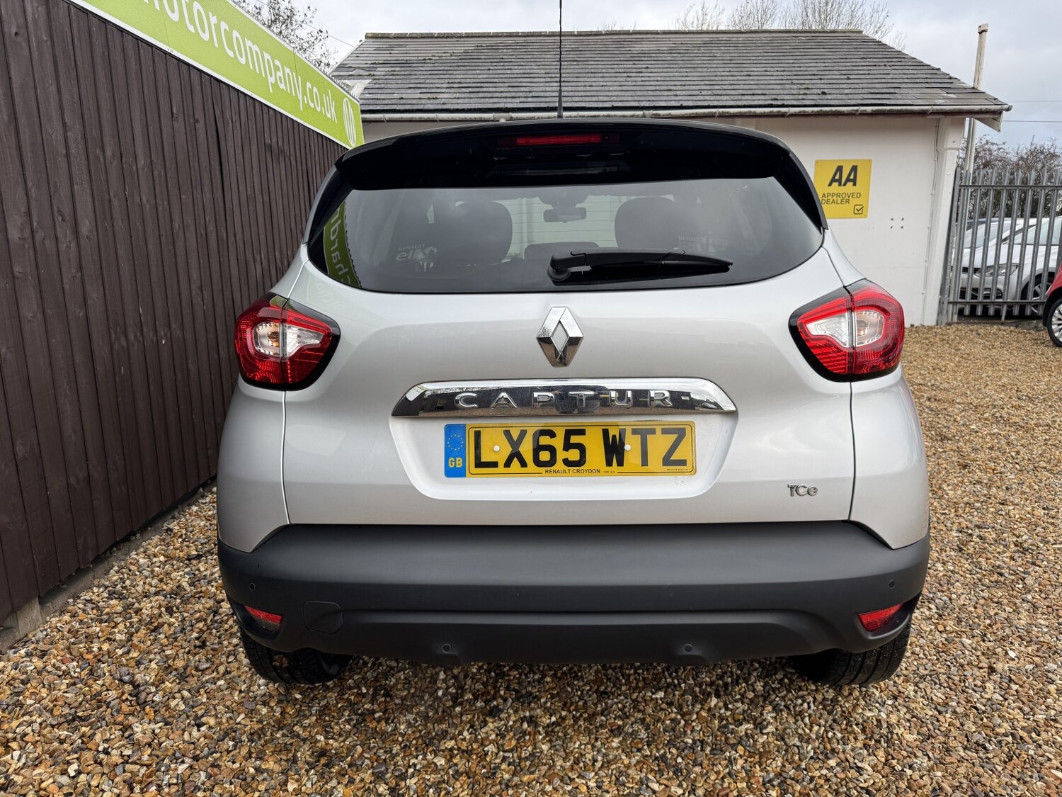 Used Renault Captur 2015 for sale - 76631456: Photo 5