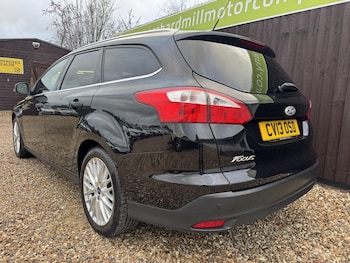 Used Ford Focus 2013 for sale - 76911110: Photo