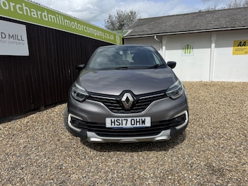 Used Renault Captur 2017 for sale - 78213542: Photo