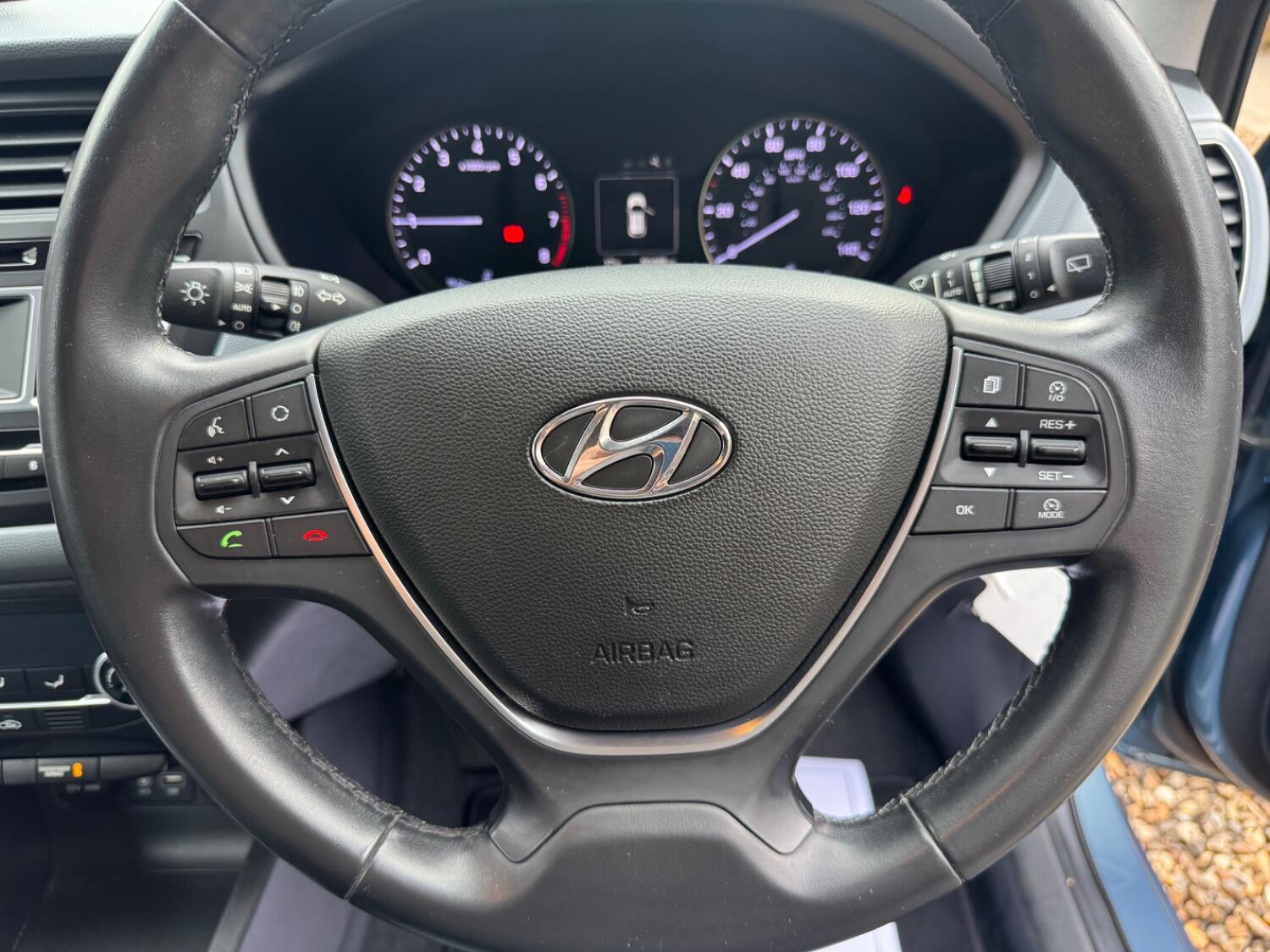 Used Hyundai i20 2016 for sale - 75938369: Photo 13