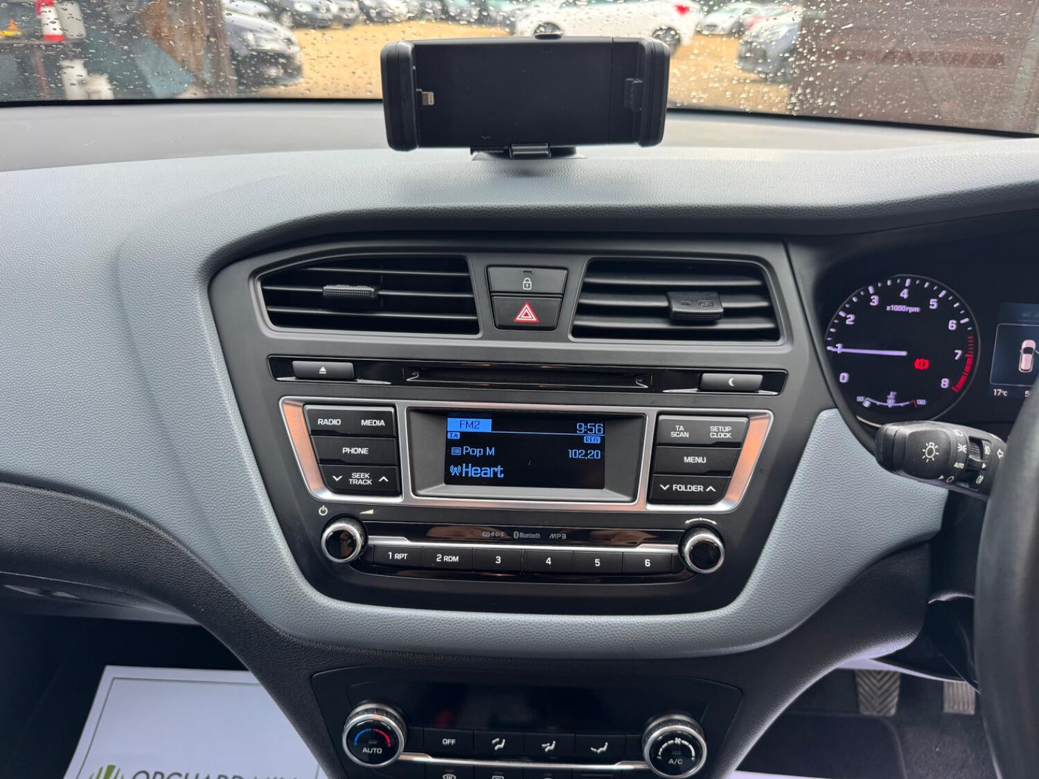 Used Hyundai i20 2016 for sale - 75938369: Photo 14