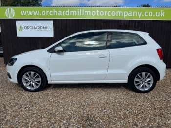 Used Volkswagen Polo 2015 for sale - 75151563: Photo