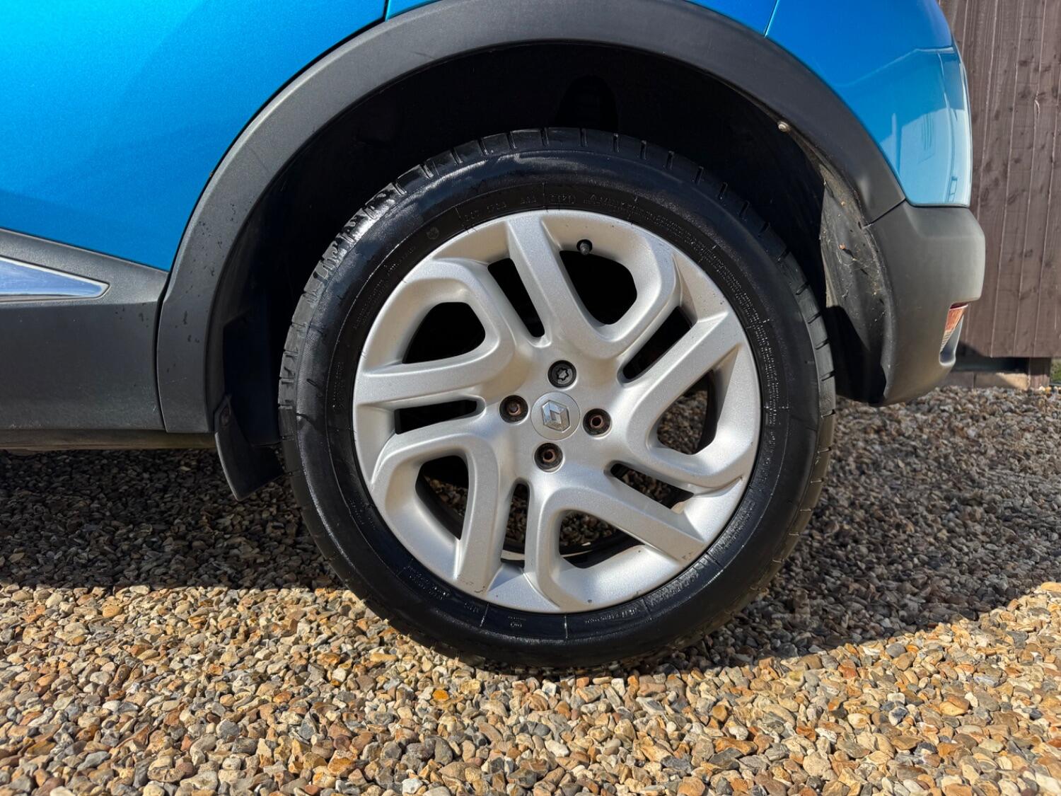Used Renault Captur 2015 for sale - 76082664: Photo 10