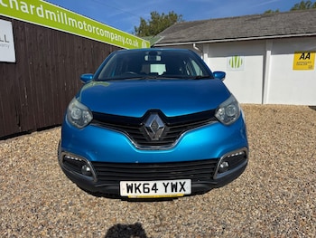 Used Renault Captur 2015 for sale - 76082664: Photo 2