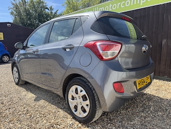 Used Hyundai i10 2014 for sale - 79439192: Photo