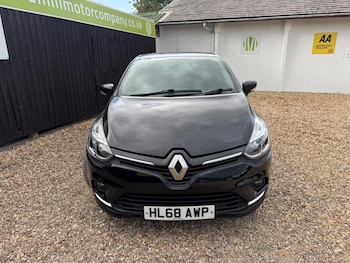 Used Renault Clio 2019 for sale - 75644267: Photo