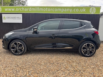 Used Renault Clio 2019 for sale - 75644267: Photo