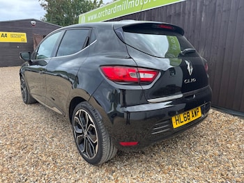 Used Renault Clio 2019 for sale - 75644267: Photo
