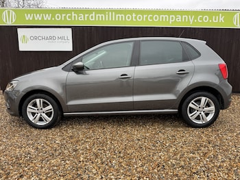 Used Volkswagen Polo 2017 for sale - 77154364: Photo