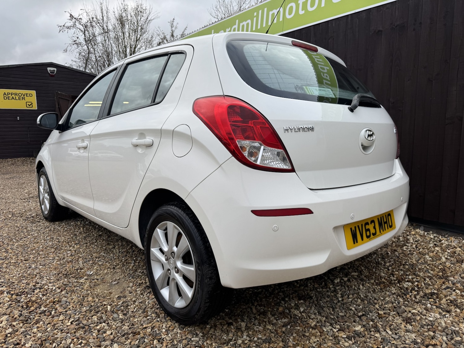 Used Hyundai i20 2013 for sale - 76884833: Photo 4