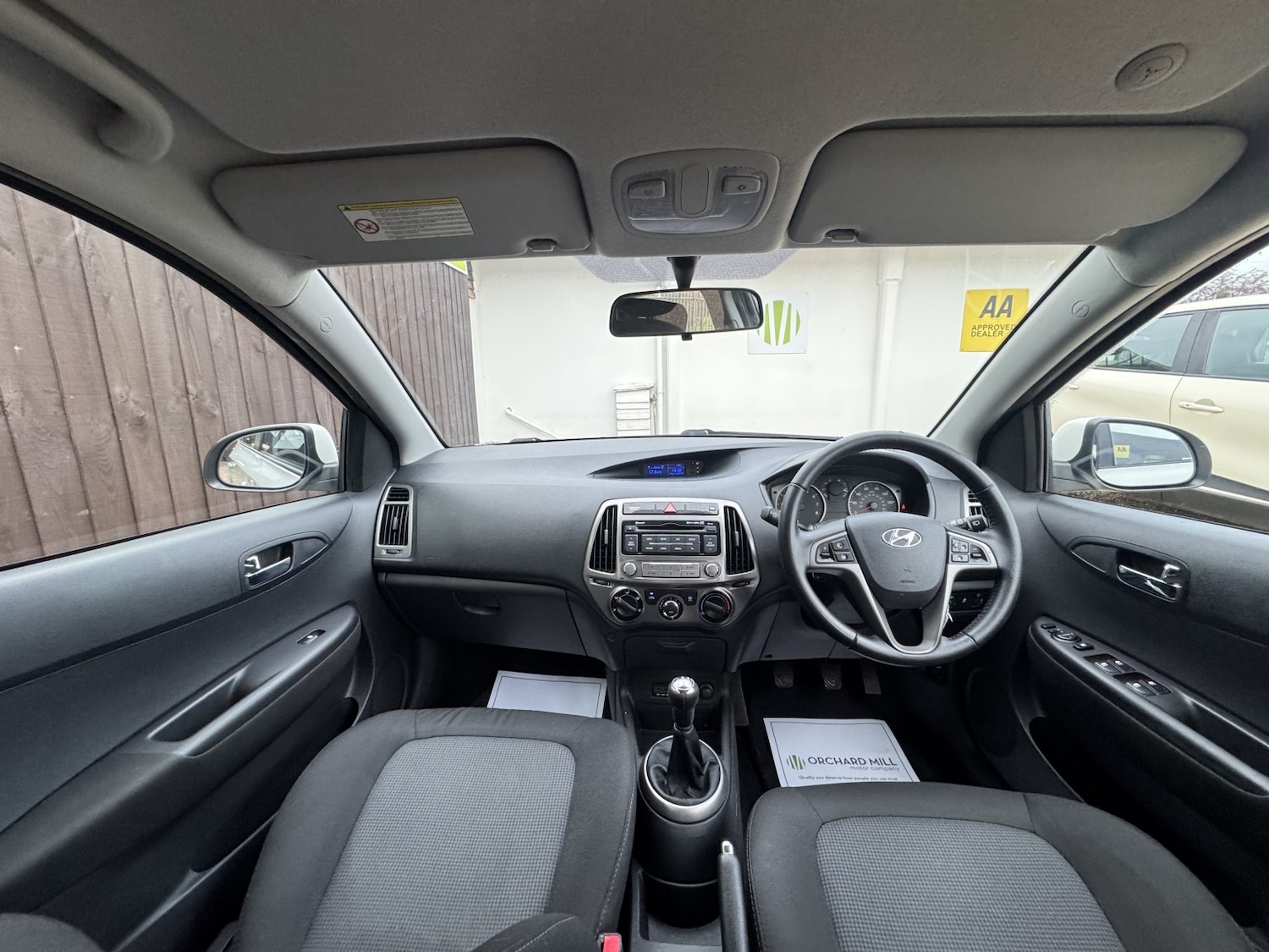 Used Hyundai i20 2013 for sale - 76884833: Photo 9