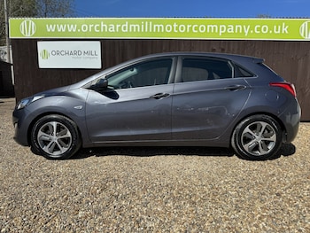 Used Hyundai i30 2015 for sale - 78300411: Photo