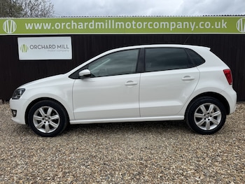 Used Volkswagen Polo 2014 for sale - 78273733: Photo