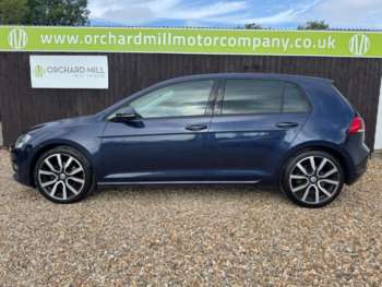 Used Volkswagen Golf 2016 for sale - 75101124: Photo