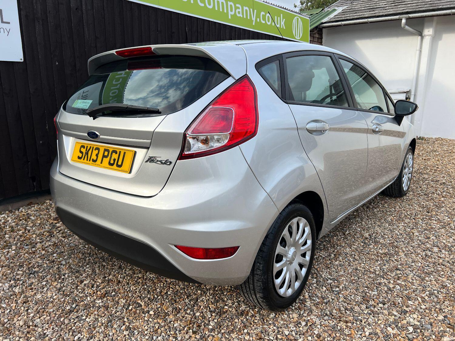 Used Ford Fiesta 2013 for sale - 76082590: Photo 6