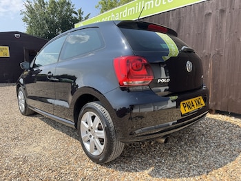 Used Volkswagen Polo 2014 for sale - 79198449: Photo