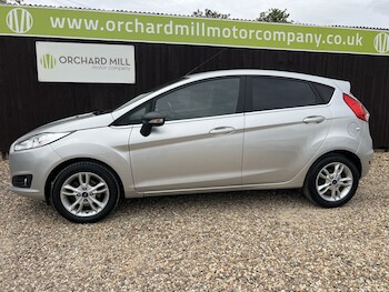 Used Ford Fiesta 2015 for sale - 79563926: Photo