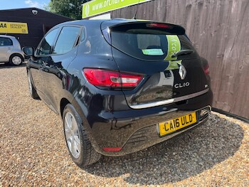 Used Renault Clio 2016 for sale - 74949644: Photo